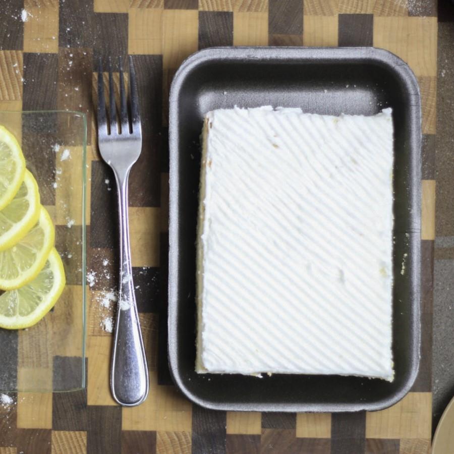 TOTALLY GLUTEN FREE LEMON SQUARE